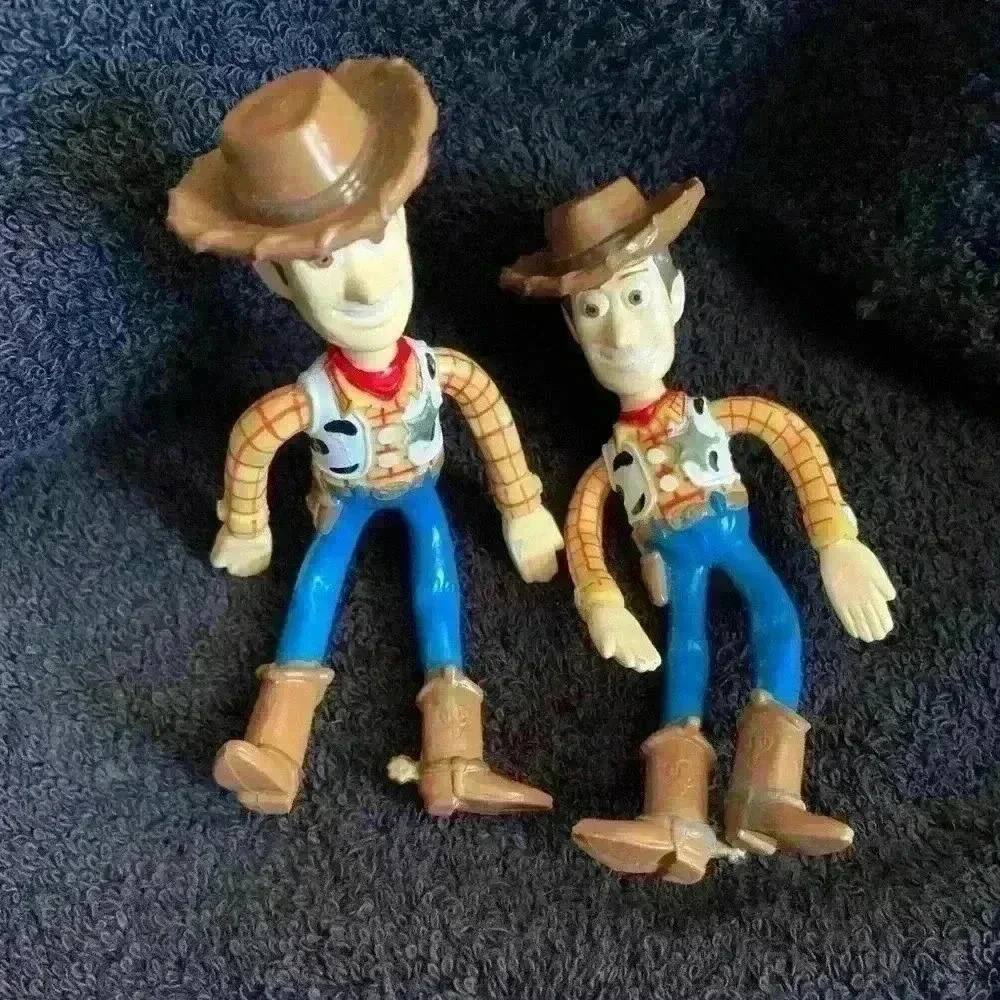 Vintage Disney Pixar Toy Story Sheriff Woody Bendable Figurines - Picture 2 of 3